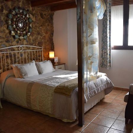 Hostal Rural Molino Del Bombo Аракена Екстериор снимка
