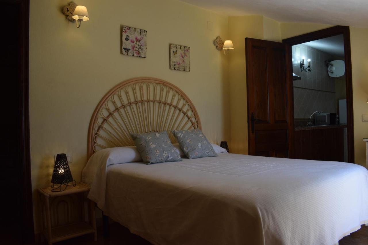 Hostal Rural Molino Del Bombo Аракена Екстериор снимка