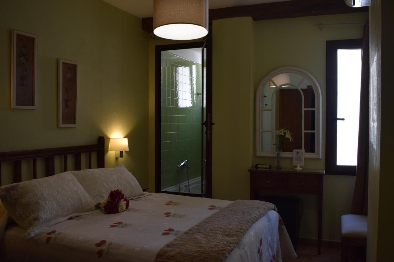 Hostal Rural Molino Del Bombo Аракена Екстериор снимка
