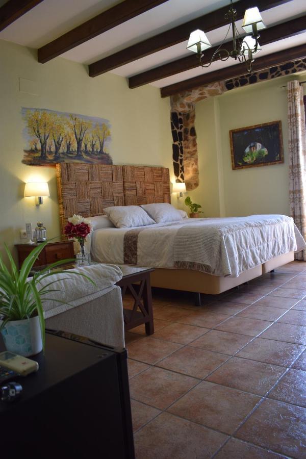 Hostal Rural Molino Del Bombo Аракена Екстериор снимка