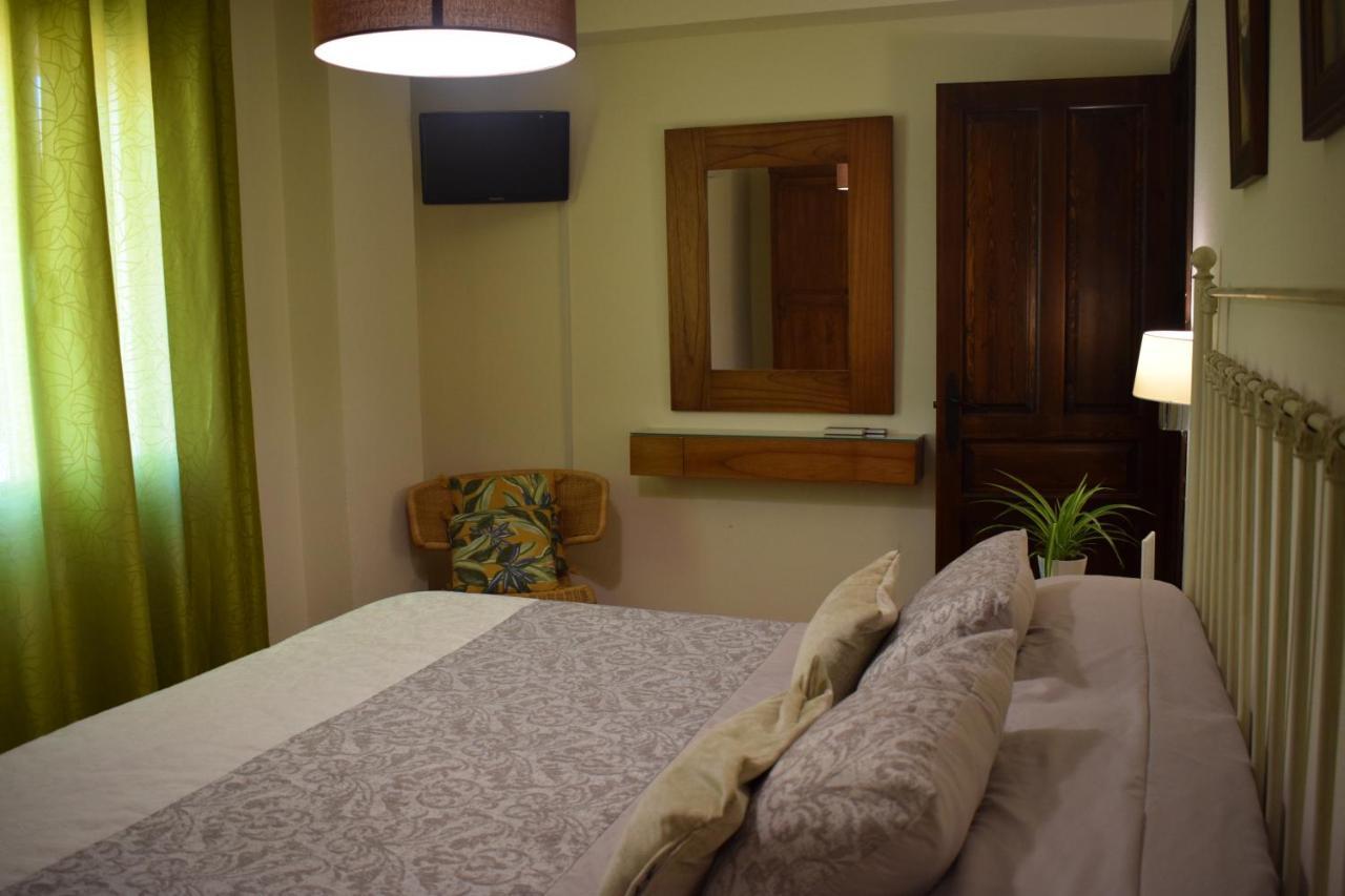 Hostal Rural Molino Del Bombo Аракена Екстериор снимка