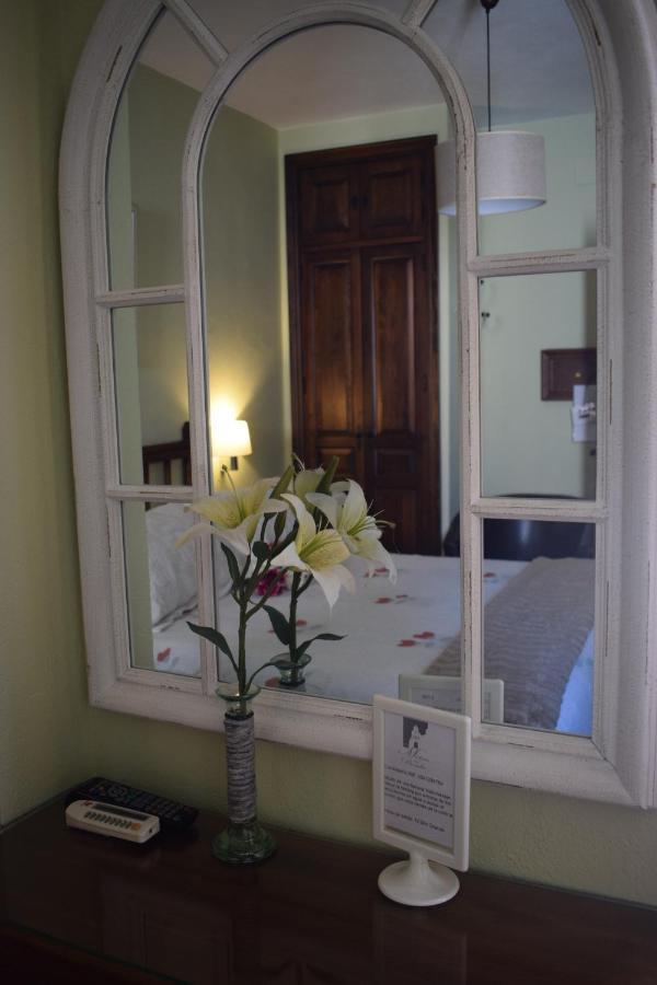 Hostal Rural Molino Del Bombo Аракена Екстериор снимка
