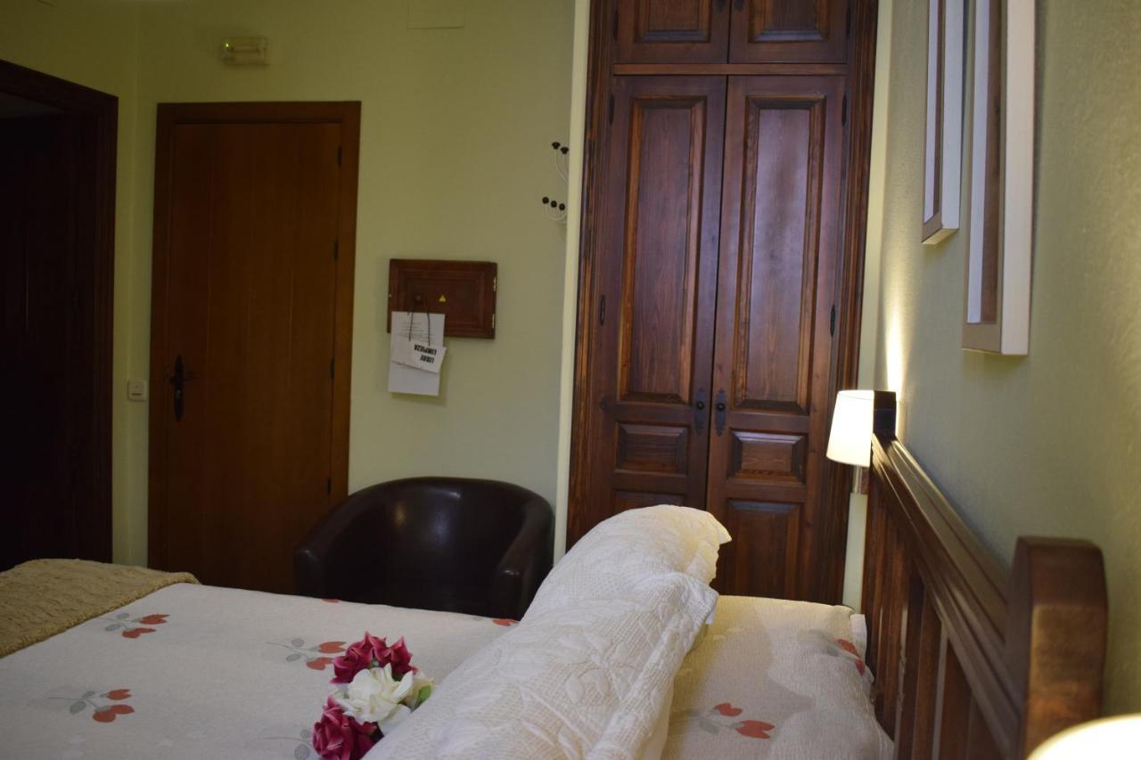 Hostal Rural Molino Del Bombo Аракена Екстериор снимка