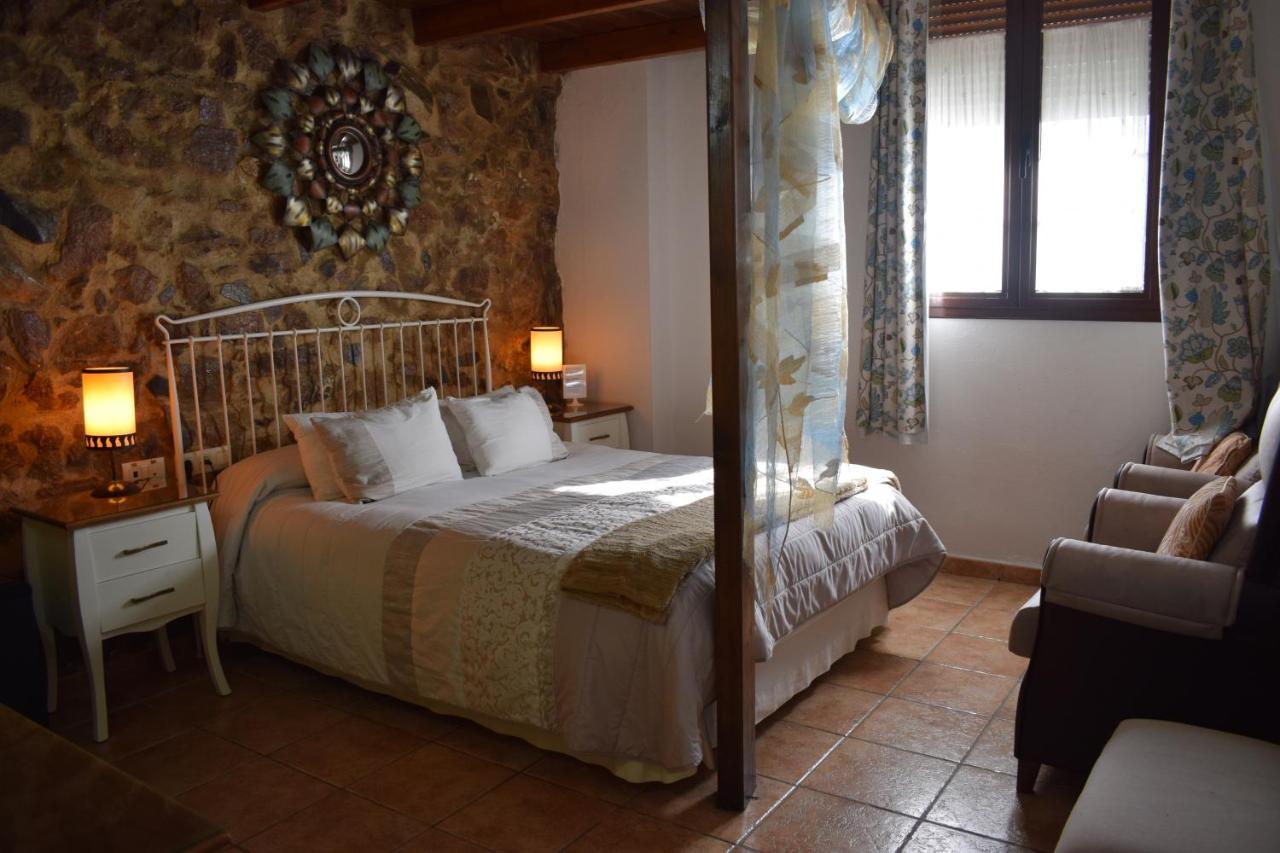 Hostal Rural Molino Del Bombo Аракена Екстериор снимка